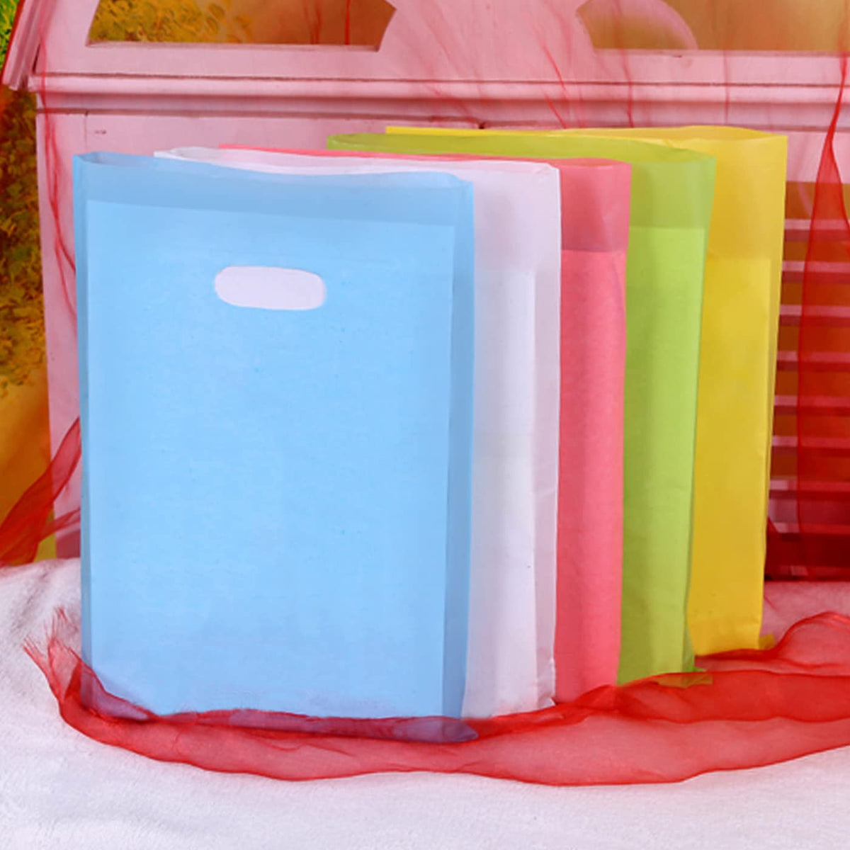 {{Product title}} | Buy from the USA & Ship Worldwide | 2PriceTags