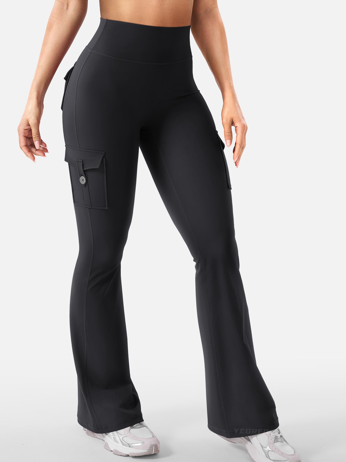 YEOREO CoreFlex Women Workout Flare Leggings with Pockets Hidden Scrunch High Waisted Cargo Gym Yoga Leggings Black M