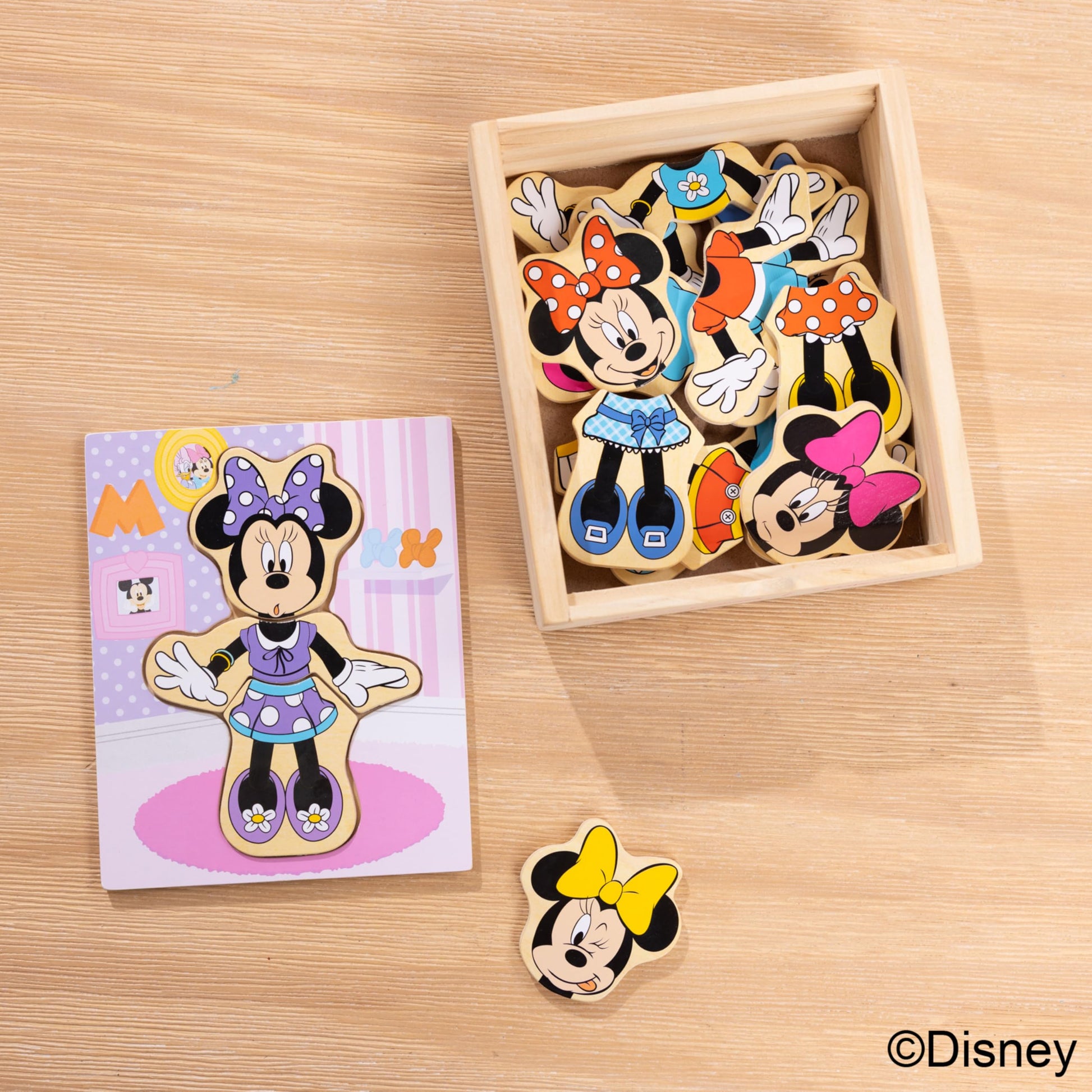 Melissa & Doug Disney Minnie Mouse Dress-Up Puzzle, 18 Pieces Mix and Match Outfits, Sorting & Matching Toy with Storage Case, Educational Puzzle for Toddlers Ages 3+